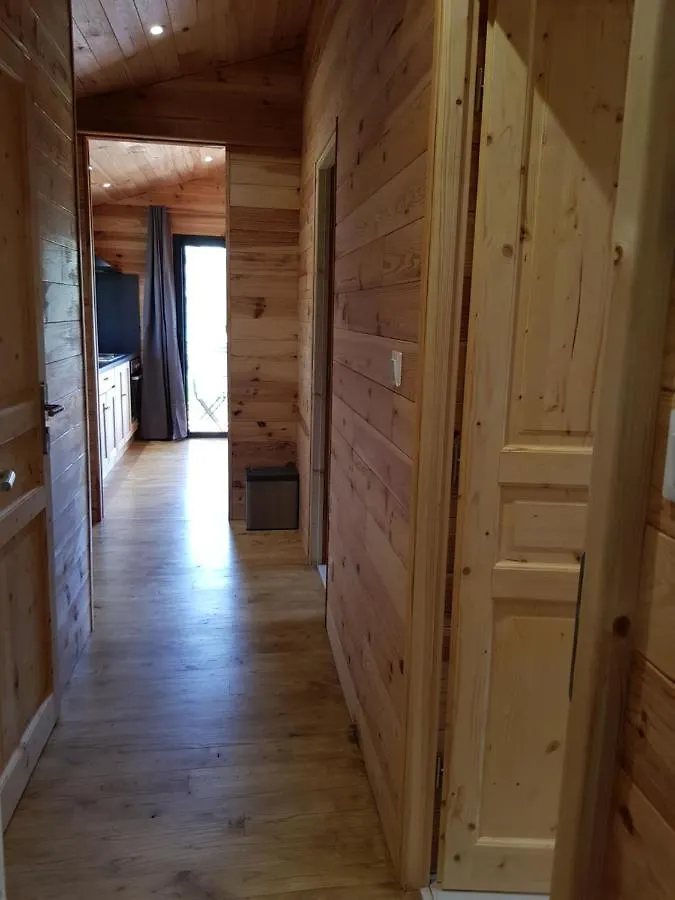 La Cabane Du Jardin Bongheat Chalet